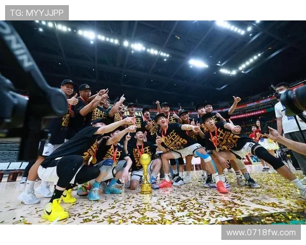 体育竞技巅峰对决各路英雄汇聚激情赛事全程回顾与精彩瞬间解析